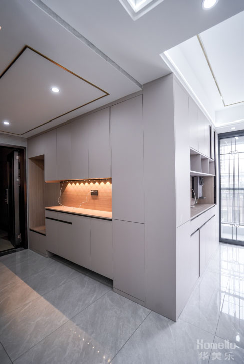 132㎡簡約四居，客餐廳對稱式設計，動線自由寬闊，真的很舒適